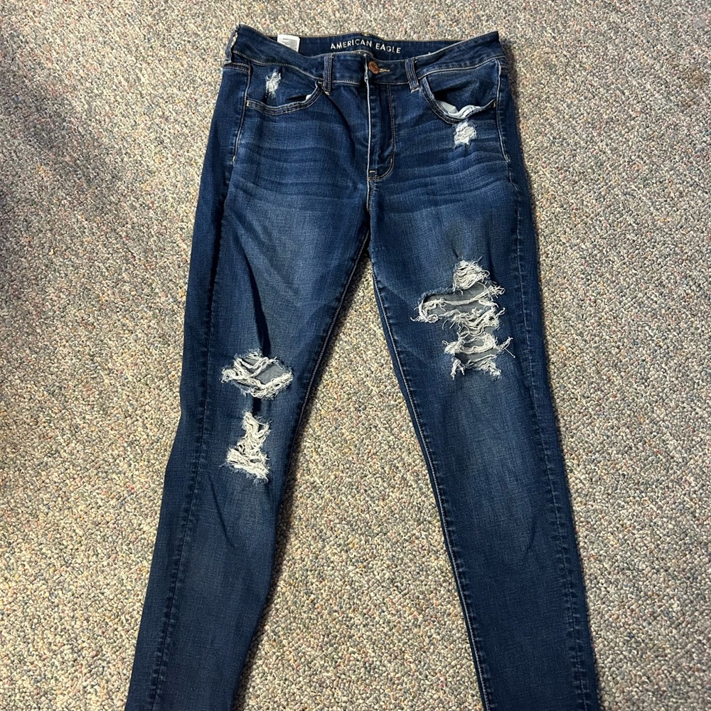 American Eagle Outfitters Women's Dark Blue Distressed Skinny Jeans